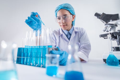 胃泌素释放肽前体偏高的原因，正常值是多少?